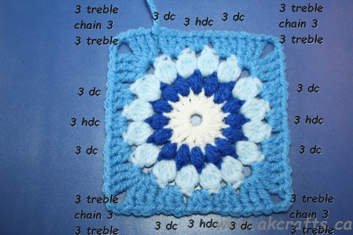 How to crochet a Sunburst Granny Square